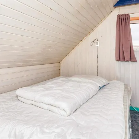 Holiday home Lush In